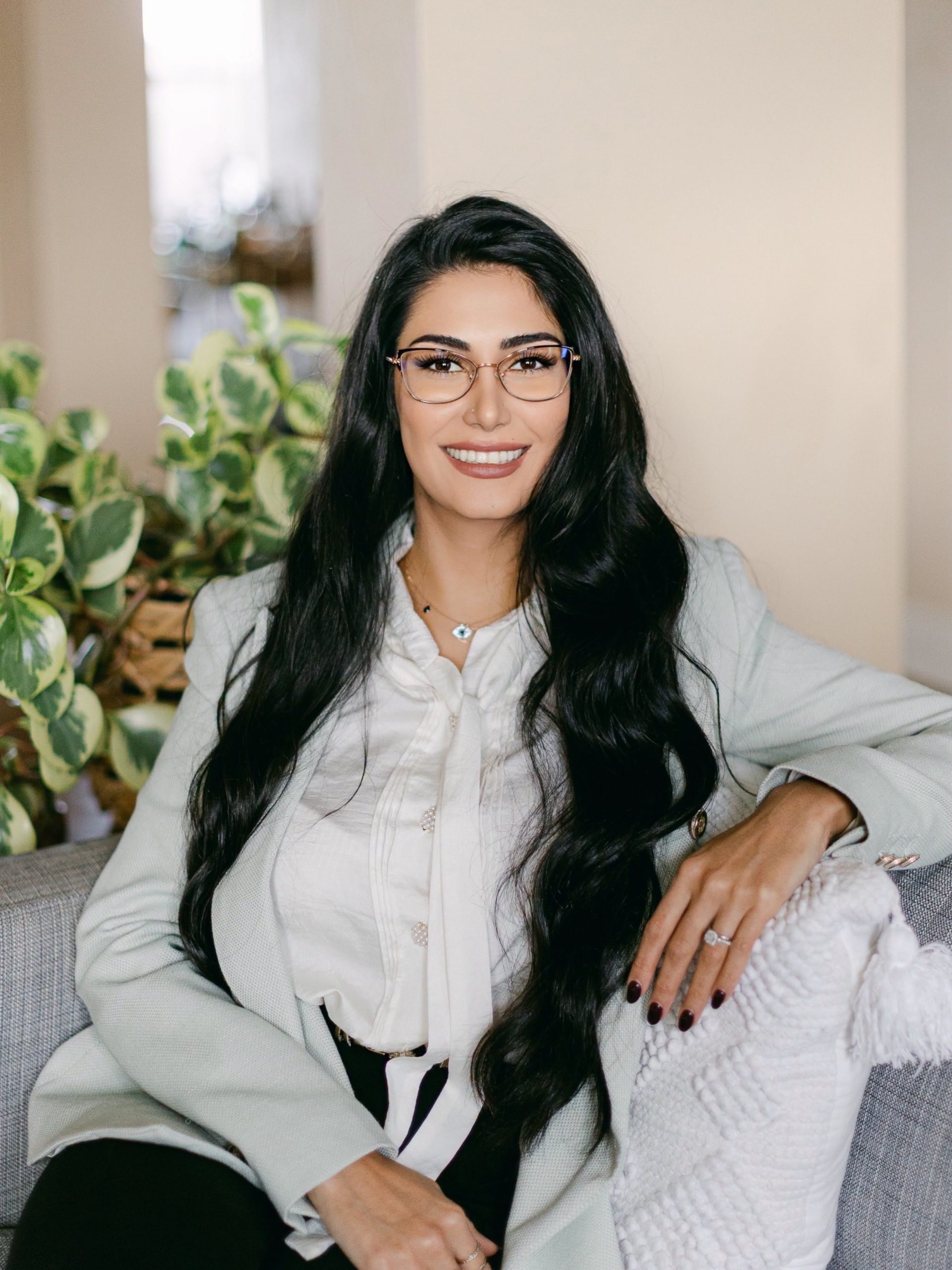 Dr. Ghazaleh Louie, ND
